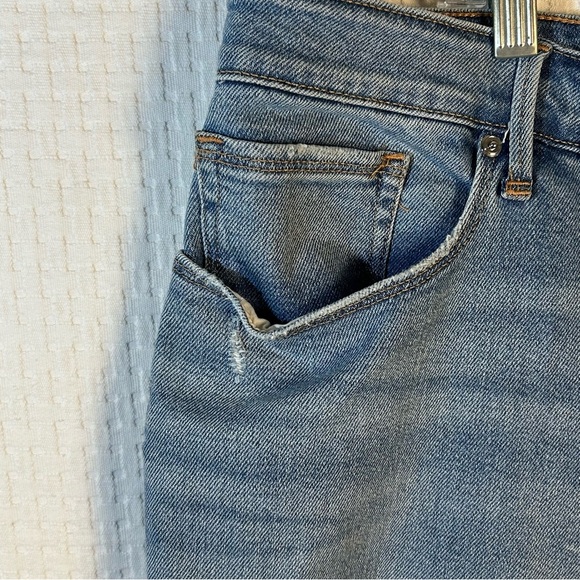 Good American High Waisted Jean Shorts Plus Size 22 Bermuda Blue Denim Stretch - Picture 7 of 11